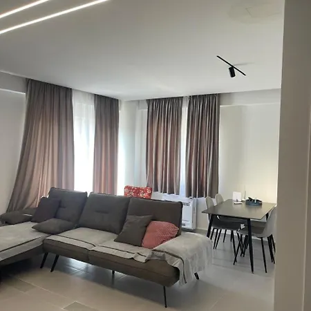 Mel Appartement Golem (Tirana)